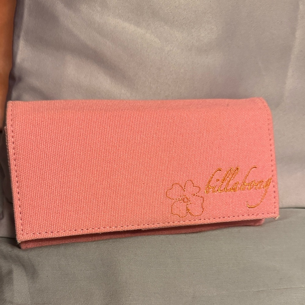 Billabong Pink canvas heavy duty, floral lining Women's Wallet👛👛👛